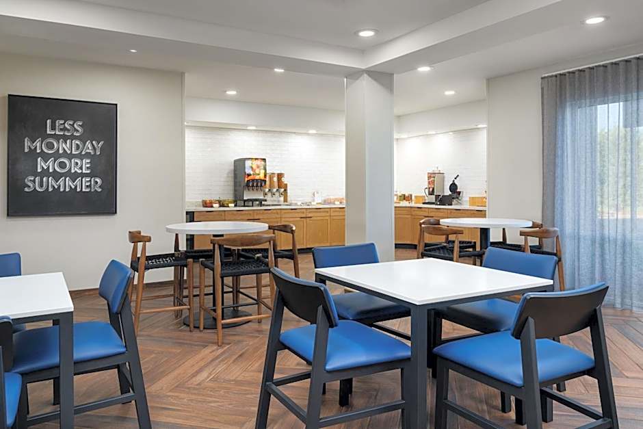 Fairfield Inn and Suites by Marriott Birmingham / Bessemer