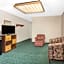 Super 8 by Wyndham Bentonville