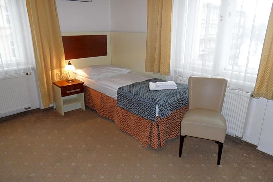 City Partner Hotel Atos In Prague