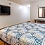 Motel 6-Addison, TX - Dallas