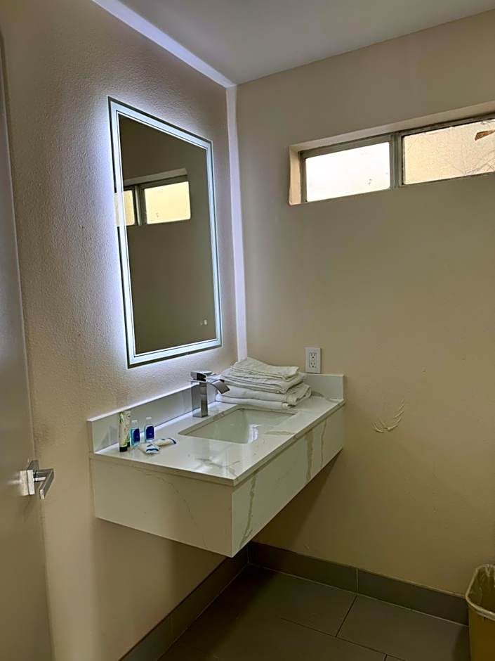 Rodeway Inn Ventura