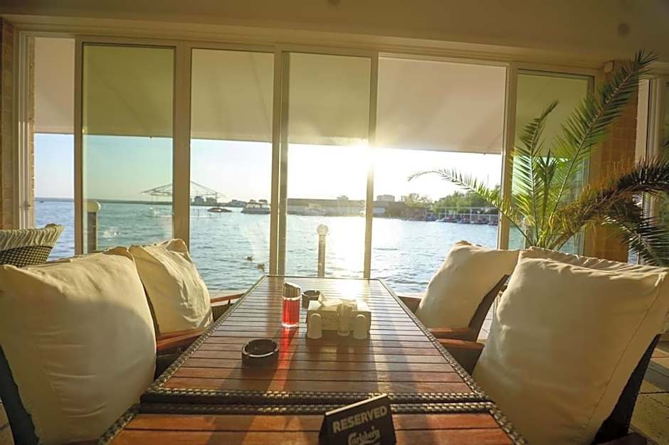 Hotel La Scoica Land