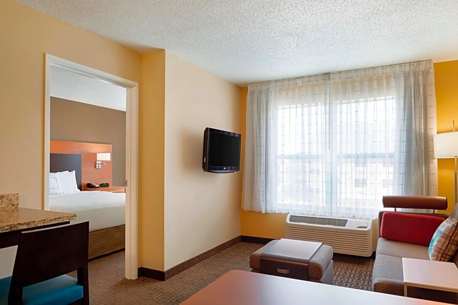 TownePlace Suites by Marriott Chicago Naperville