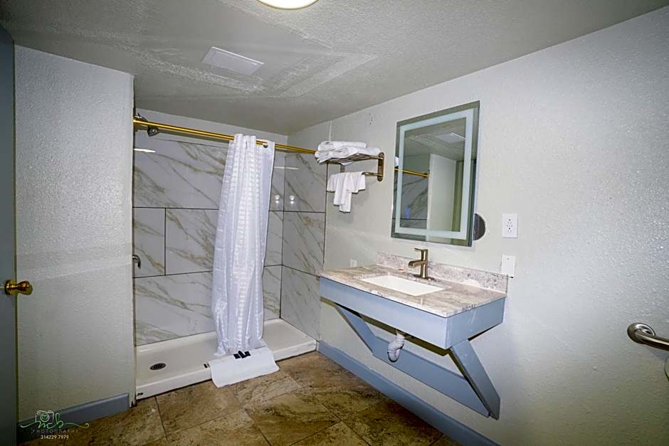 Indian Mound Motel