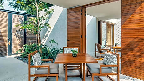 Rainforest Junior Suite Twin