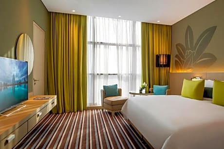 One Bedroom Suite With Lounge Access