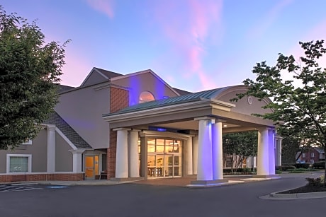 Holiday Inn Express Hotel & Suites Annapolis, an IHG Hotel