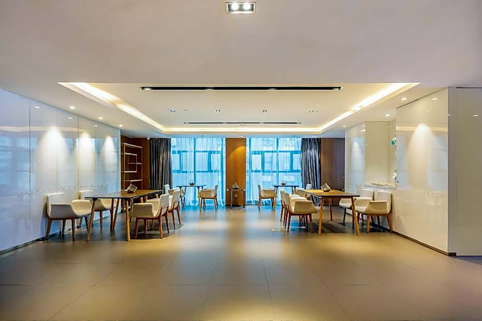 Minimax Premier Hotel Chengdu Citycenter – Chengdu, IL