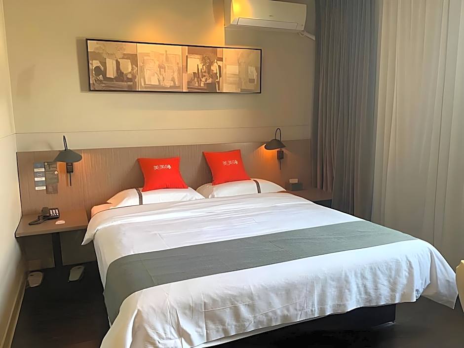 Thank Inn Shanghai Jiading Jinsha Road