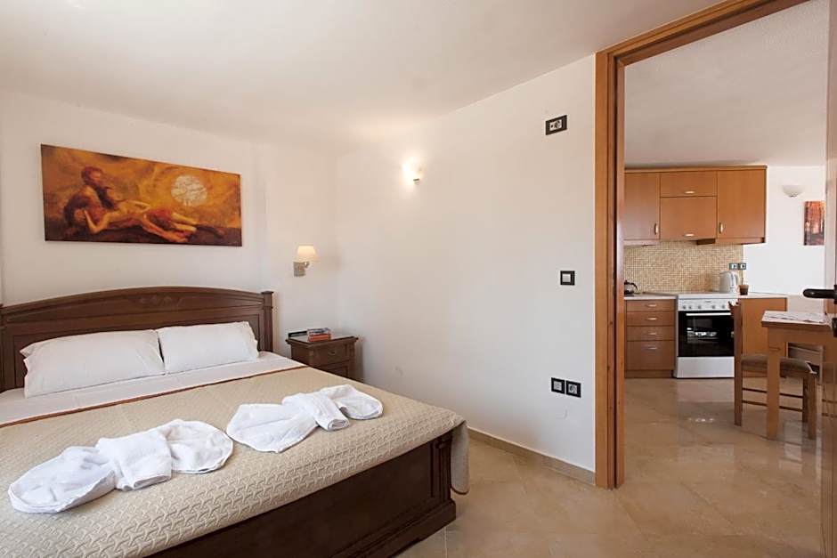 Mythos Beach Hotel Apartments