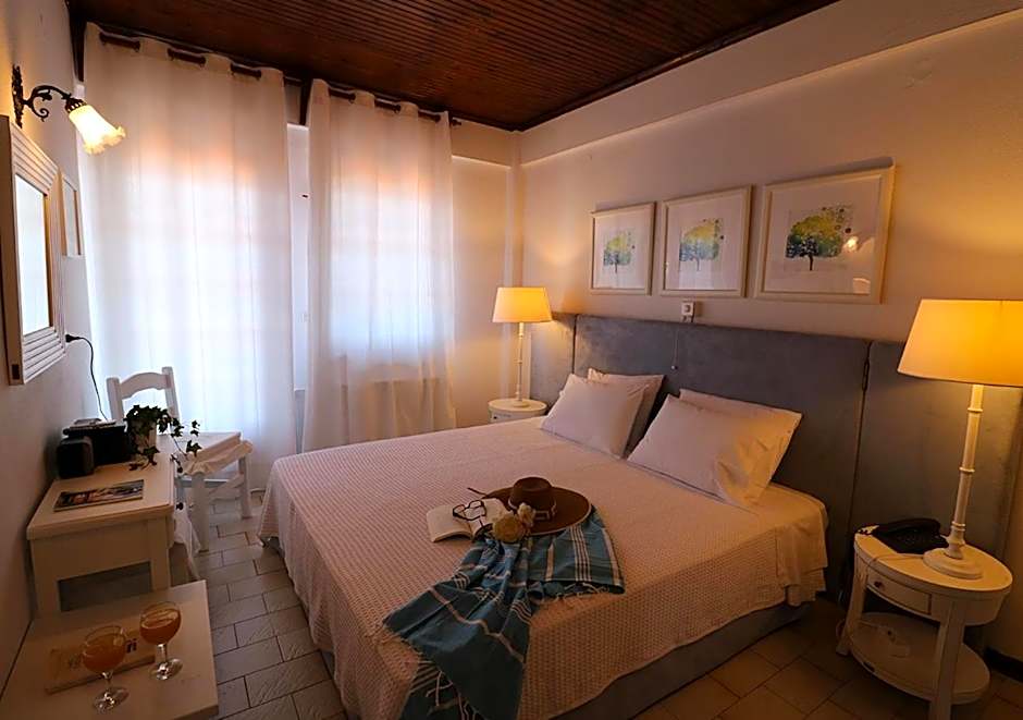 Boutique Hotel Kentrikon & Bungalows