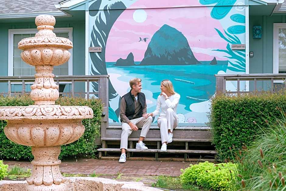 Inn at Haystack Rock