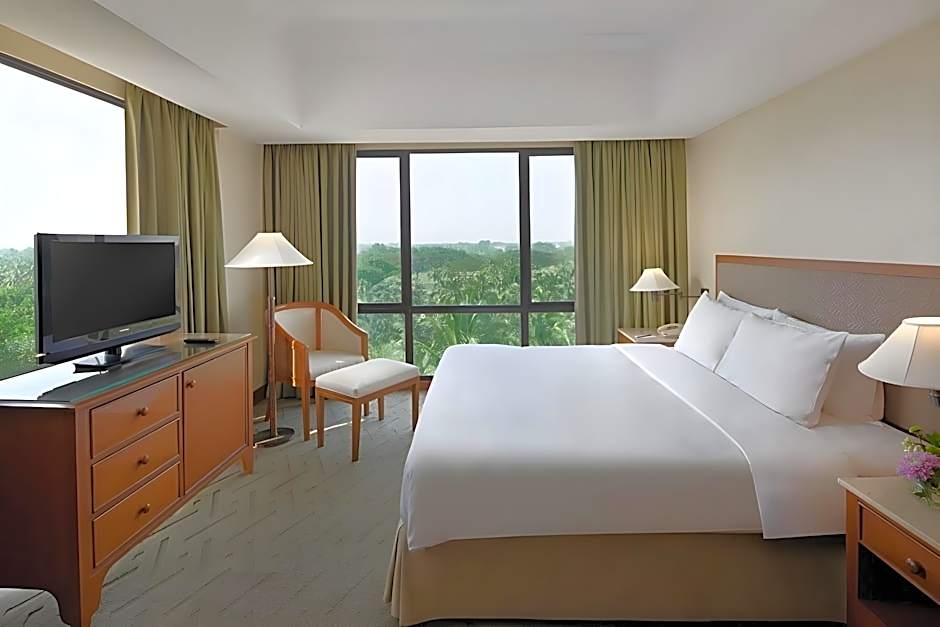 Aryaduta Lippo Village