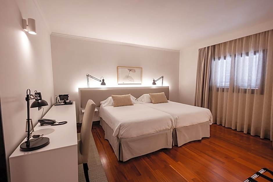 Photo 1 of 4 of 1 Double Bed or 2 Beds