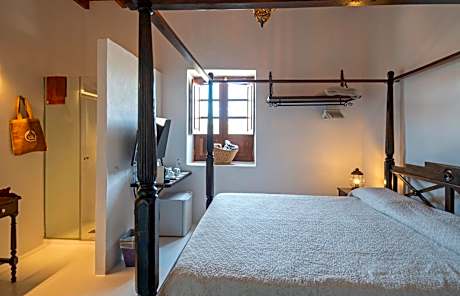 King Room with Mountain View