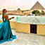 The Gate Hotel Front Pyramids & Sphinx View