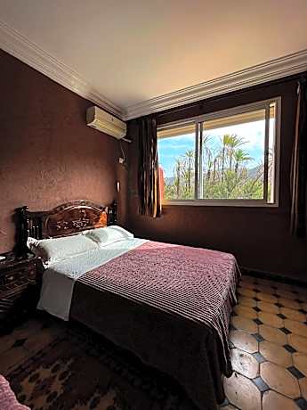 Triple Room with Mountain View