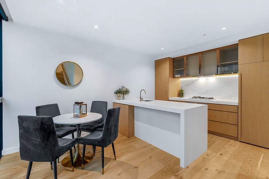 Collins House Apartments by CLLIX