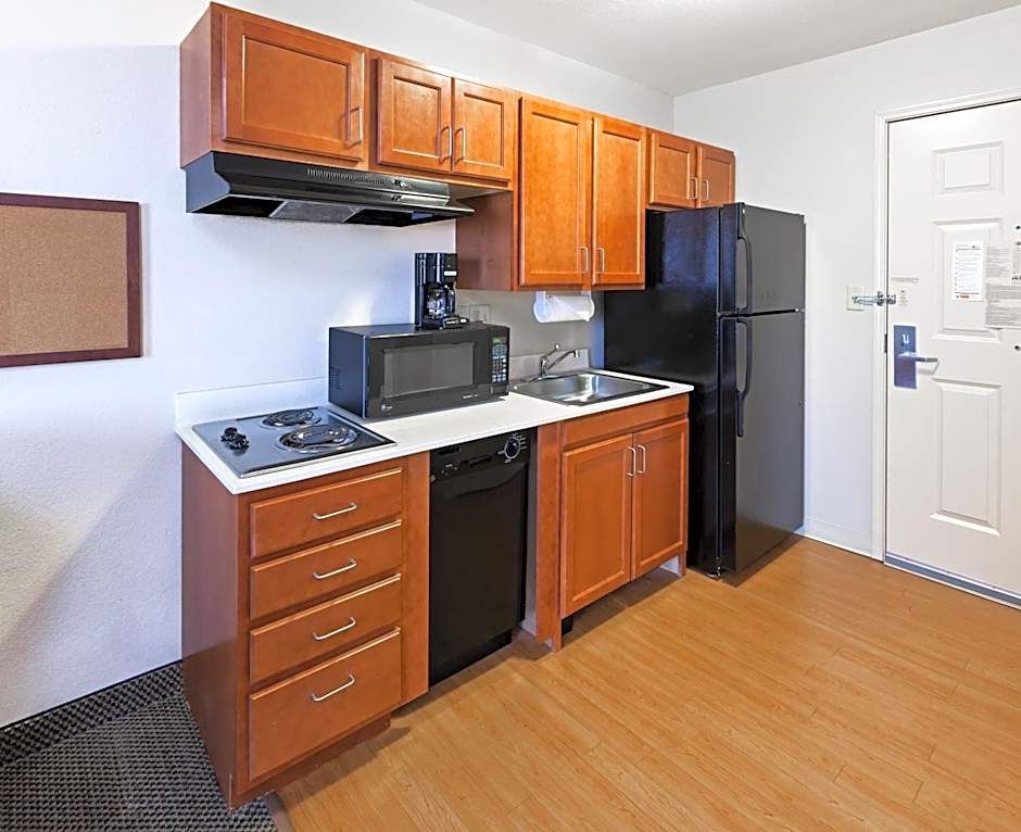 Candlewood Suites Owasso By IHG