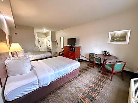 Double Room with Two Double Beds - Non-Smoking