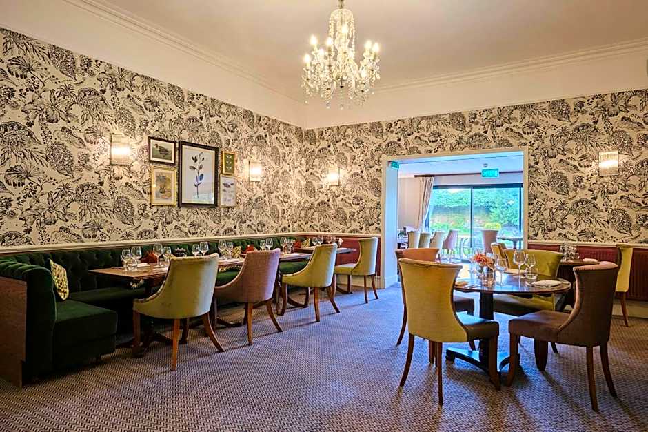 Stratton House Hotel