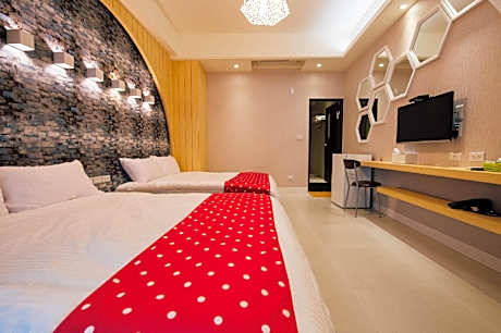 Quadruple Suite - Non-Smoking