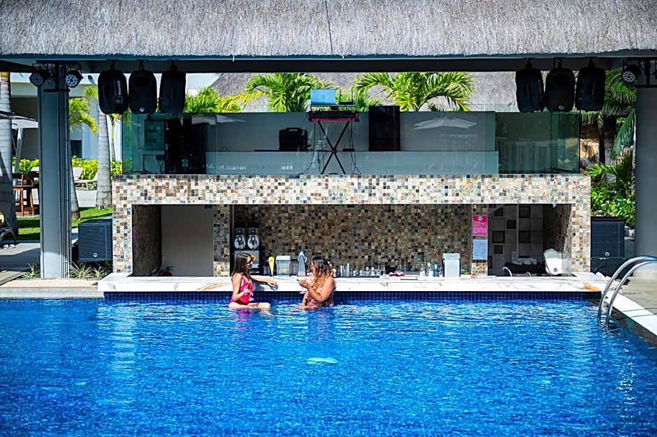 Ocean's Creek Beach Hotel