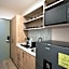 Expo Satelite 2750 Hotel & Suites