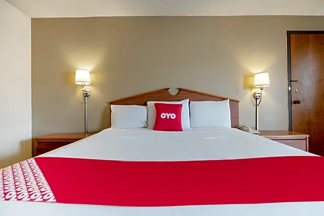 OYO Hotel Tulsa International Airport