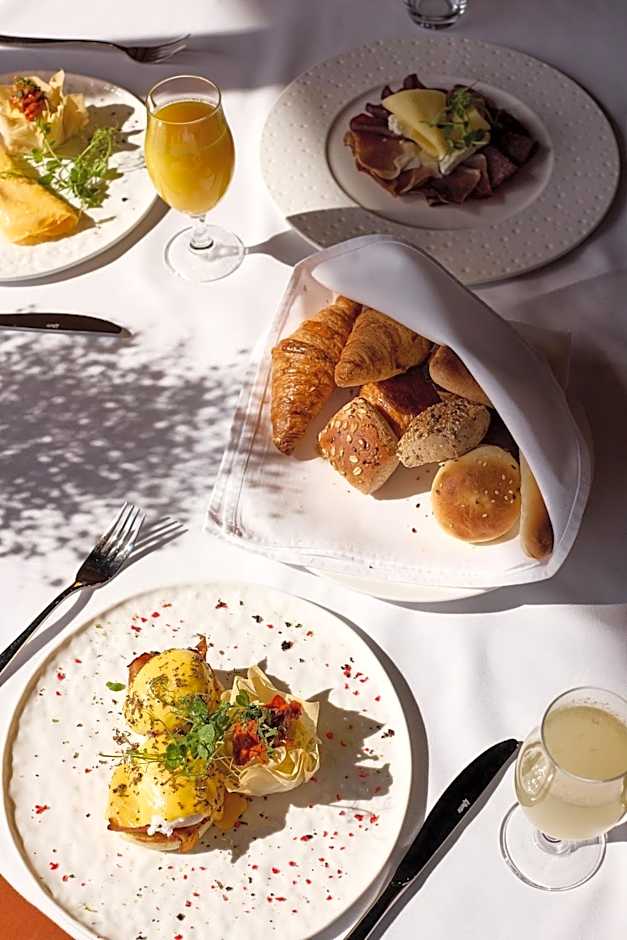 Bor Hotel by Karisma