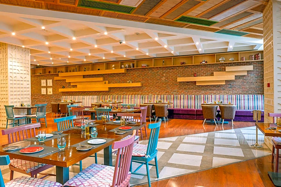 Triumph Luxury Hotel