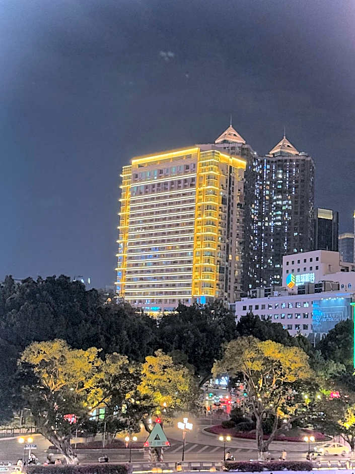 WAIFIDEN Guangzhou HaiZhu Square WanYi Apartment-Canton Fair Free Shuttle Bus