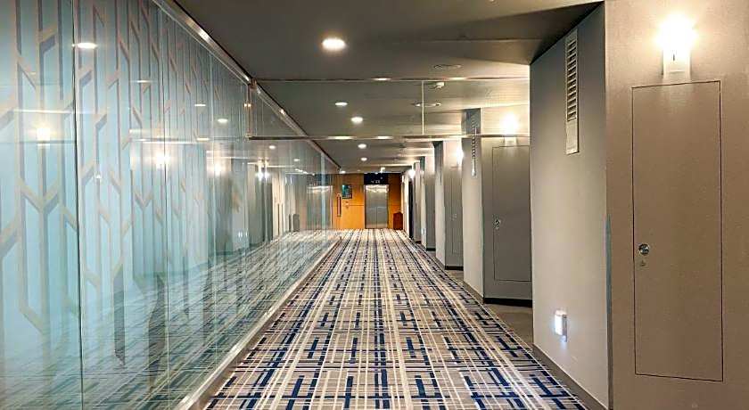 Ibis Ambassador Suwon