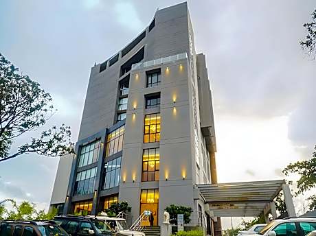 Grand Tamanna Hotel