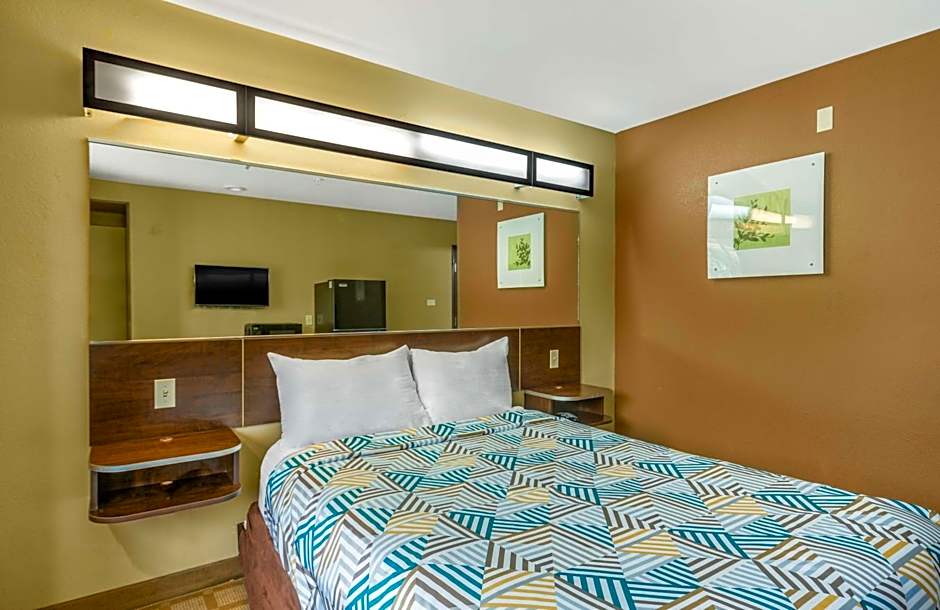 Studio 6 Suites Breaux Bridge, LA