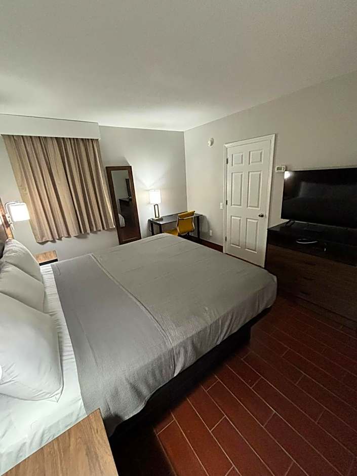 Travelodge by Wyndham Suites St Augustine