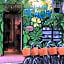 Urban Beach Chic Hostel