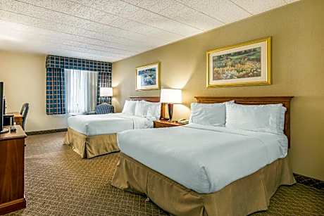 2 Double Beds, No Smoking