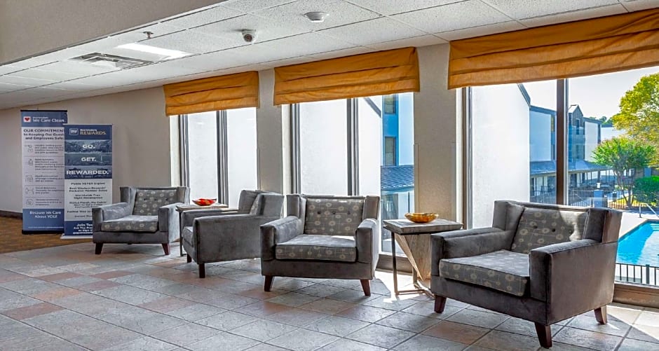 Best Western Plus Arbour Inn and Suites