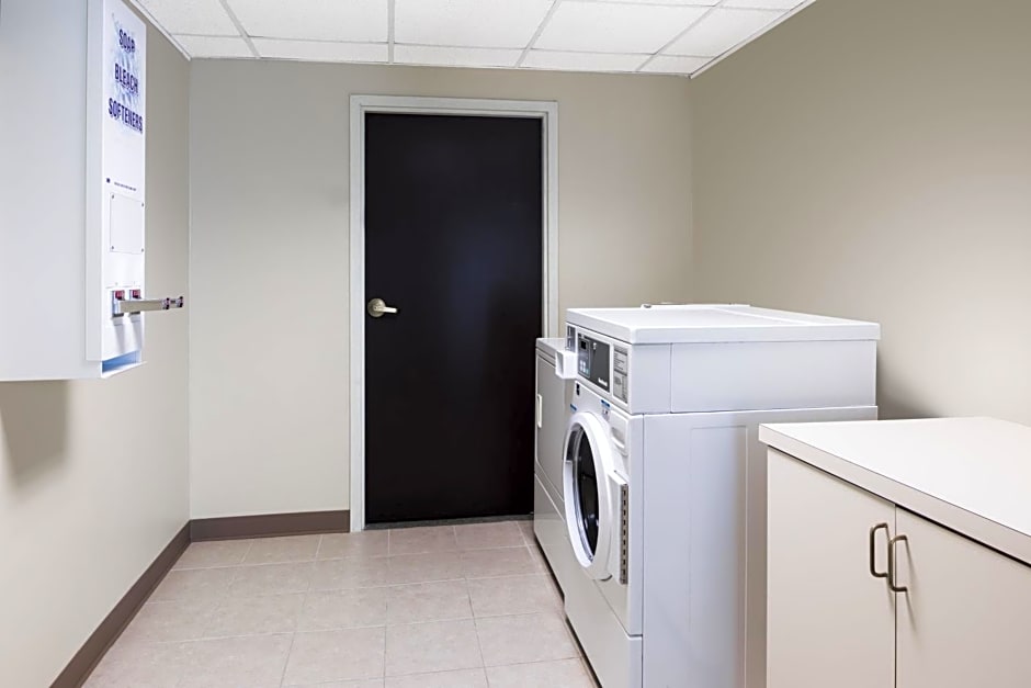 Holiday Inn Express and Suites Atlanta NE - Duluth By IHG