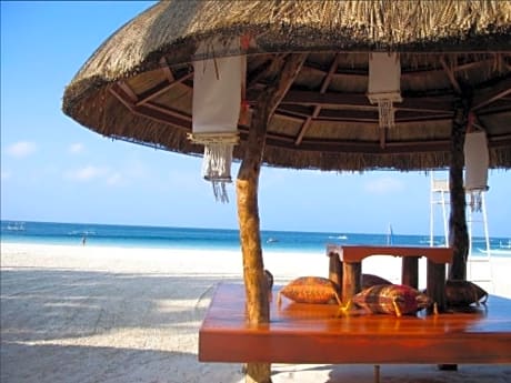 Sur Beach Resort