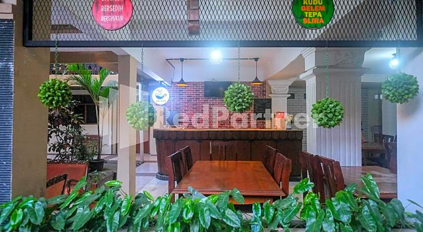 OYO 206 Hotel Candra Kirana