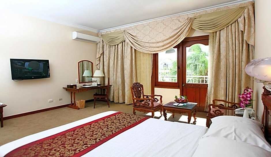Photo 1 of 5 of Deluxe, Garden View