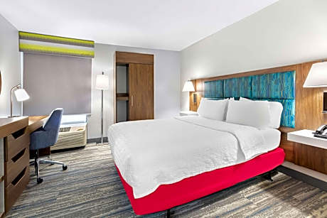 Queen Room with Mobility Access/Non-Smoking