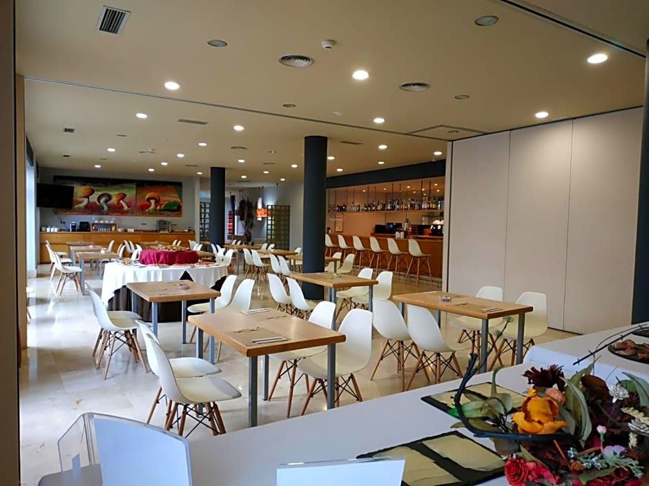 Hotel Mar Comillas by MIJ