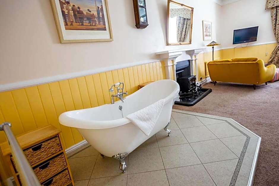 The Red Lion Hotel
