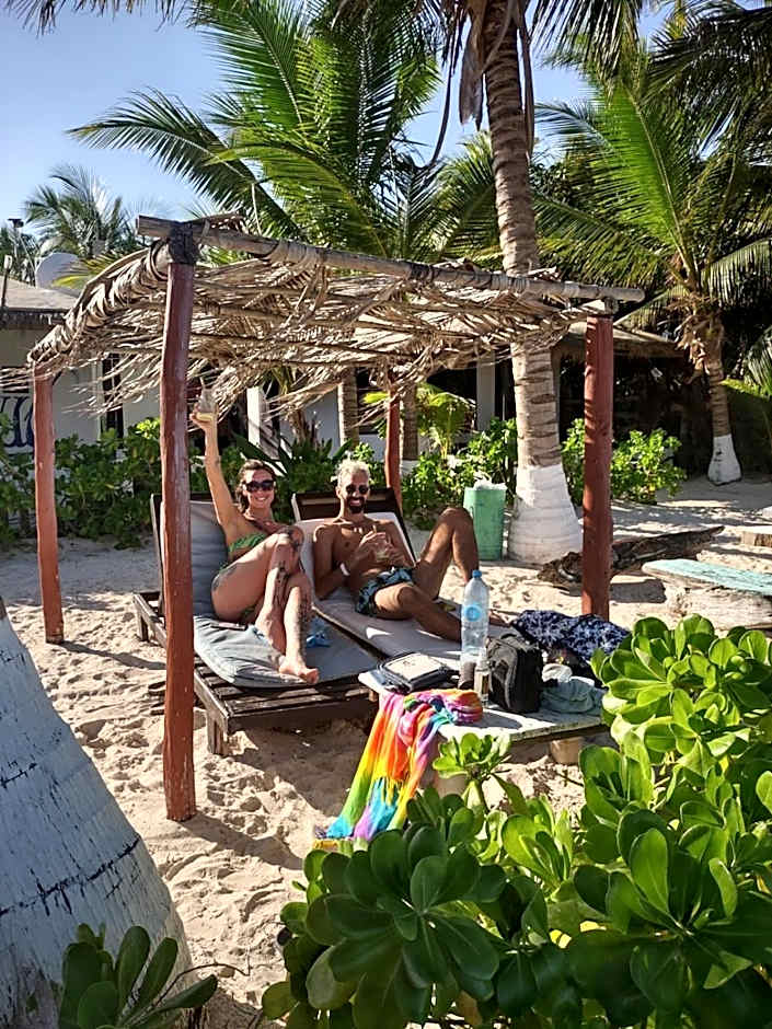 Lunazul Eco-Cabaña Frente al Mar