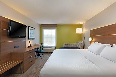King Room - Mobility Access/Hearing Accessible