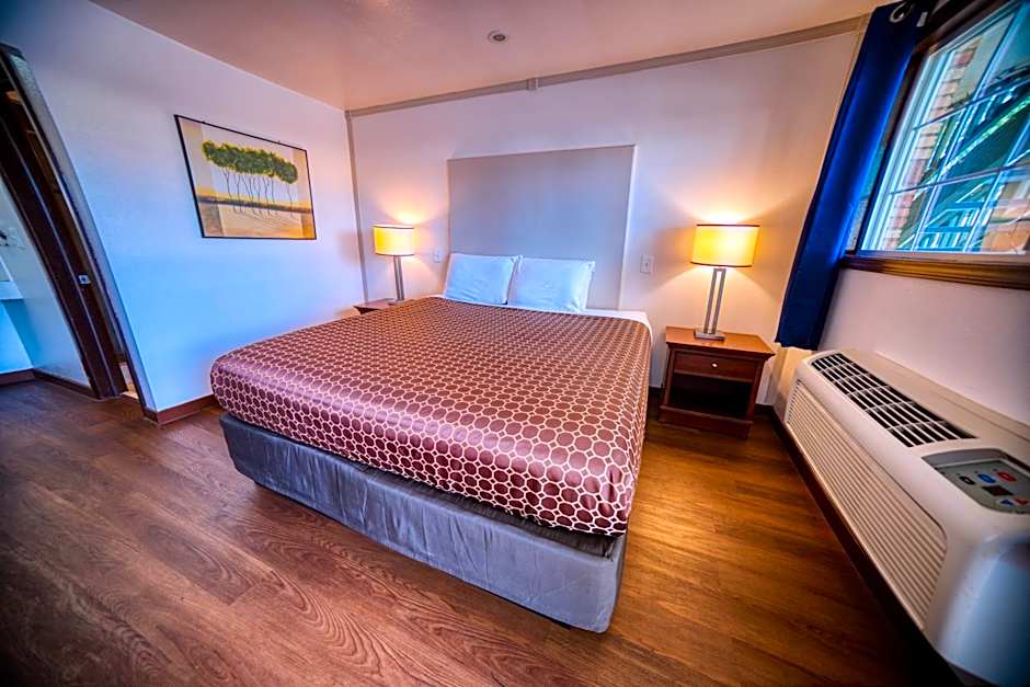 Budget Inn