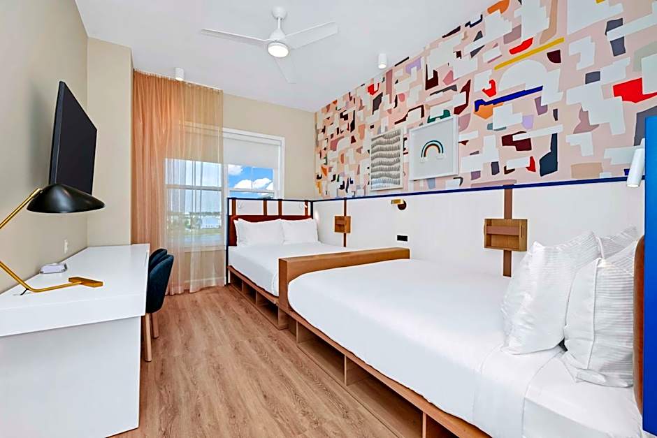 Embassy Suites by Hilton Orlando Sunset Walk